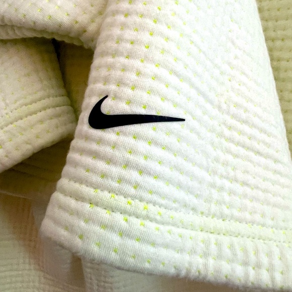 Nike size M women’s tech fleece matching set - Picture 5 of 14